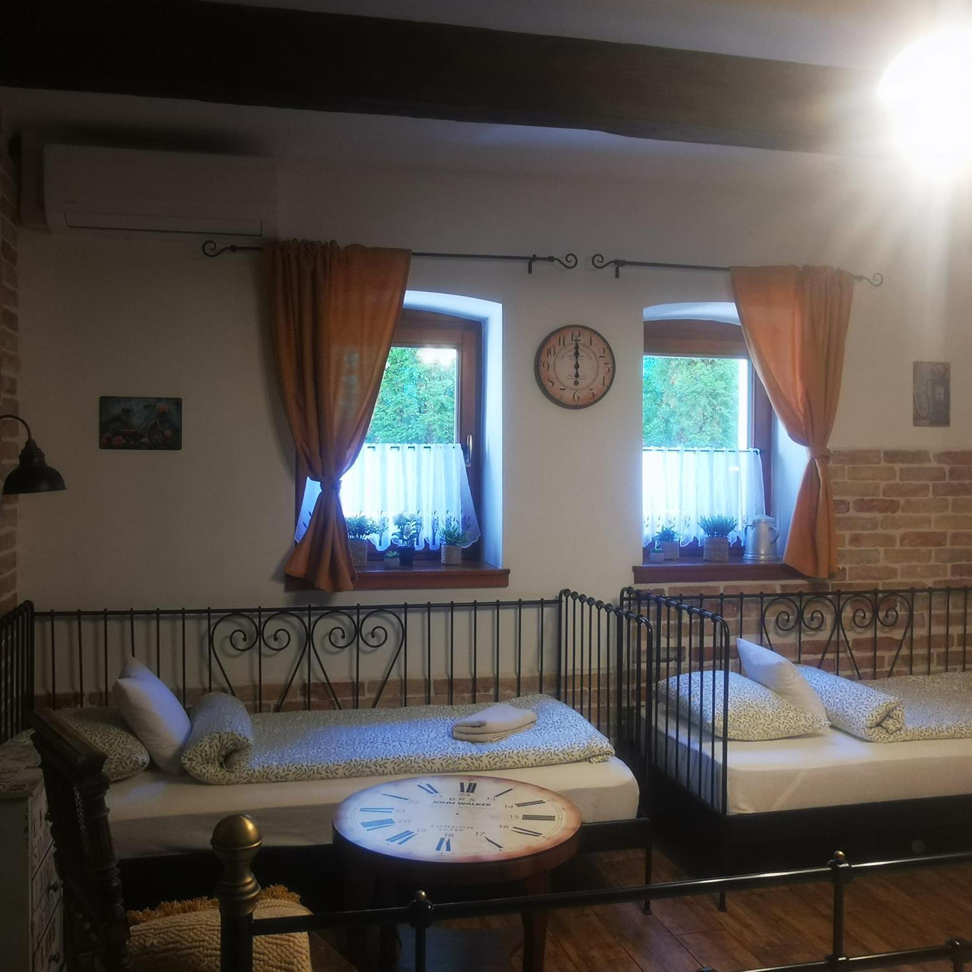Kuria Apartman Budapest With Free Parking Zewnętrze zdjęcie